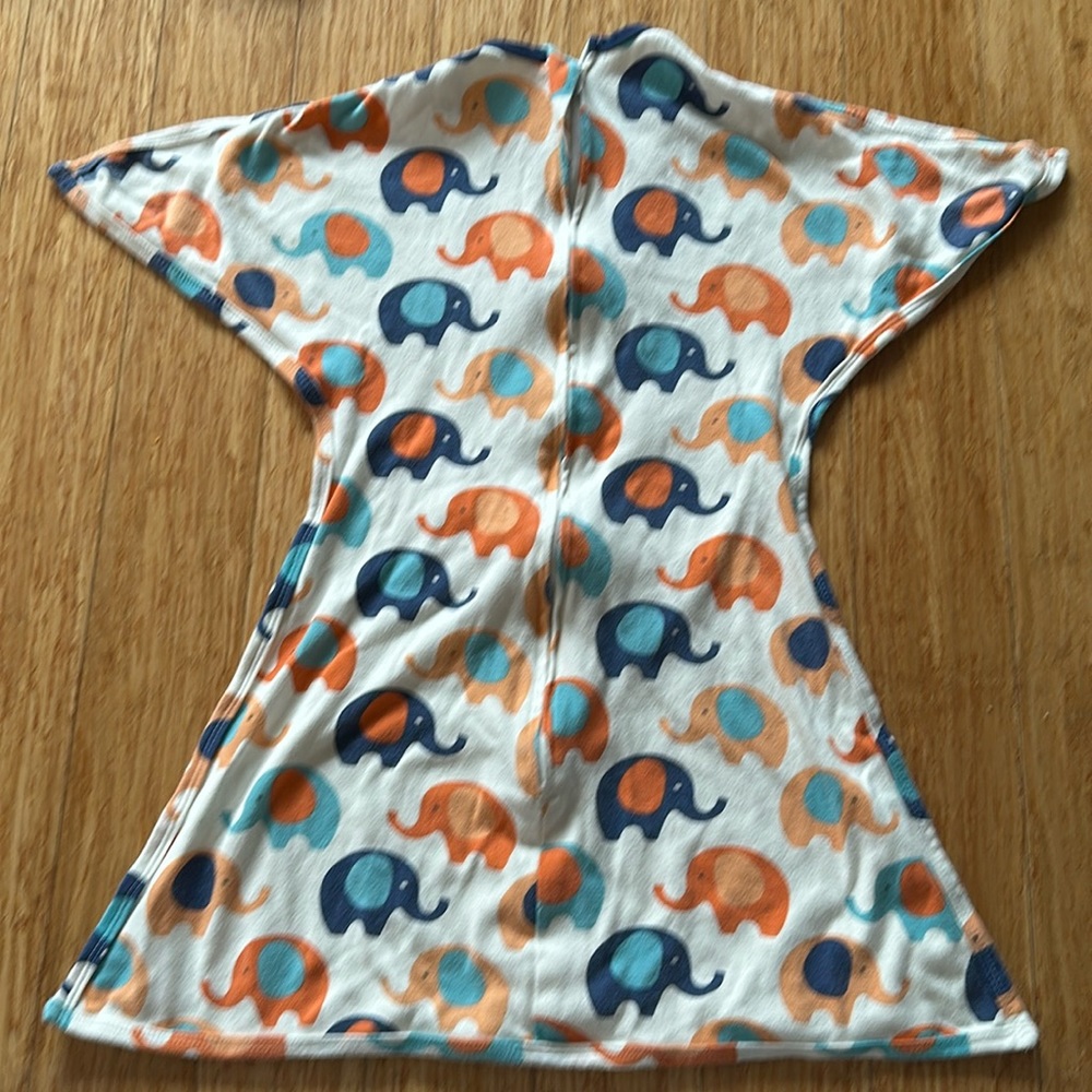 6-12m Elephant Zipadee zip sleepsack (Medium)